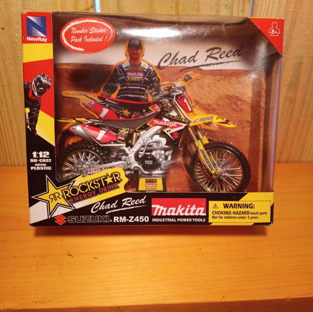 Suzuki RM-Z450 Toy Motorcycle